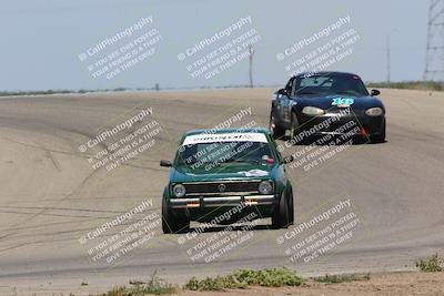 media/Apr-30-2022-CalClub SCCA (Sat) [[98b58ad398]]/Group 2/Race (Grapevine)/